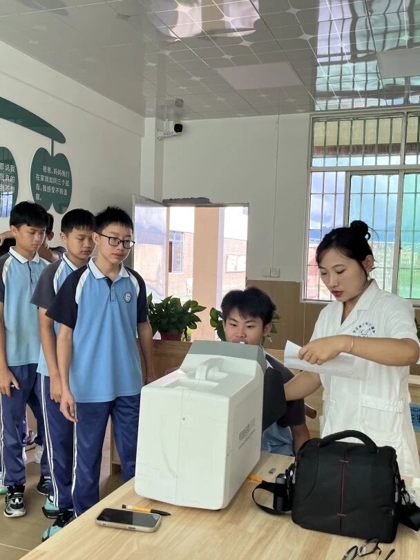 efa85217b3dc6308e22d889690171bb1